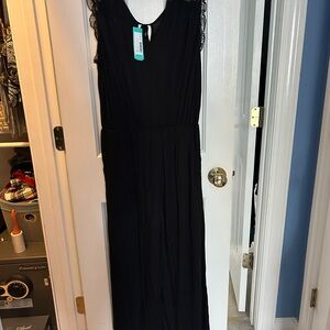 Gilli Caris Flutter Sleeve Jumpsuit